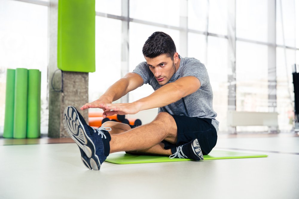 Растяжка после силовой тренировки: можно ли делать стретчинг до занятий, зачем он нужен, упражнения на мышцы спины или ног