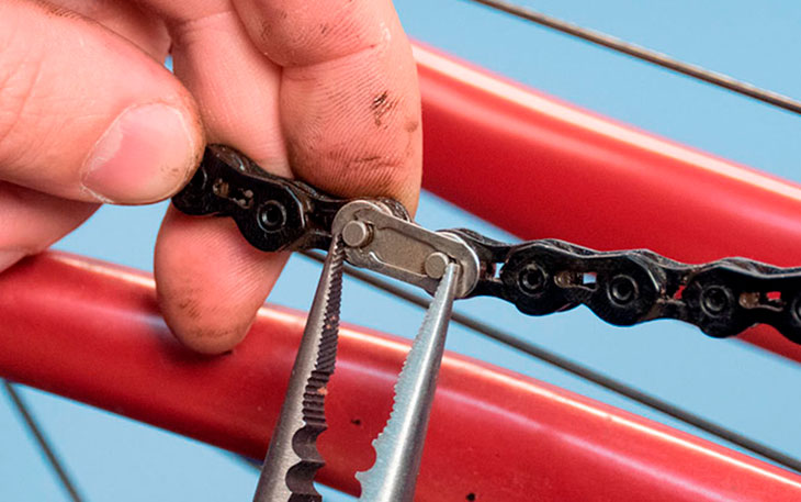 Как проверить натяжение цепи велосипеда: советы и рекомендации