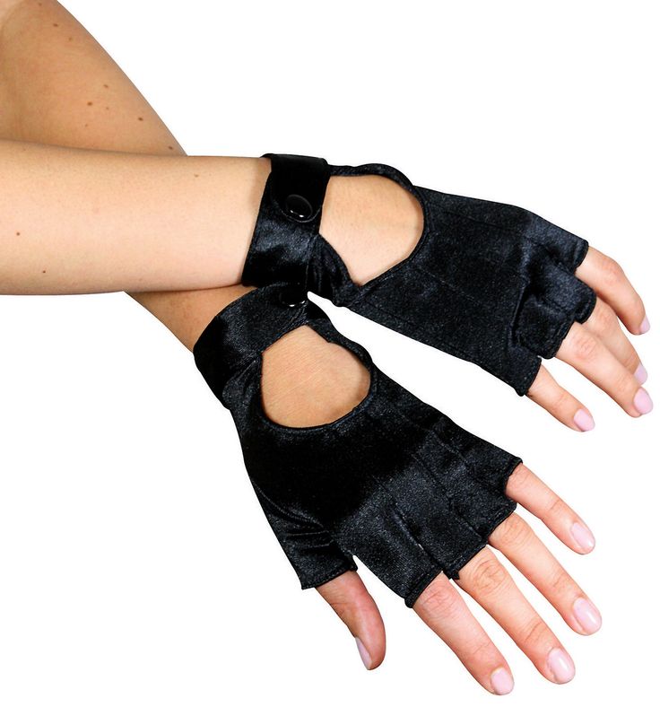 Практичные и эффектные советы, с чем носить перчатки без пальцев