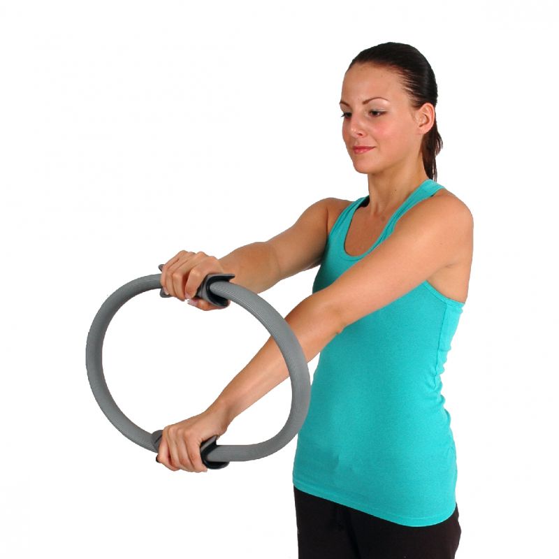 Изотоническое кольцо для пилатеса — выбор тренажера, комплекс упражнений