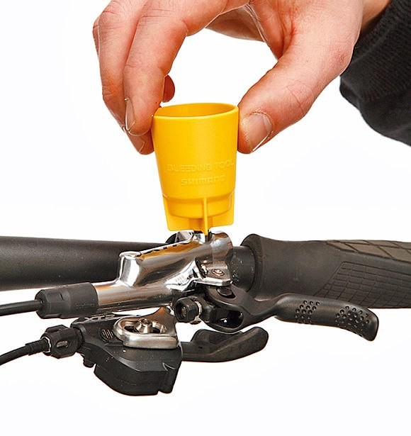 Обслуживание дисковых тормозов велосипеда: выпрямление, прокачка, устранение зазора
