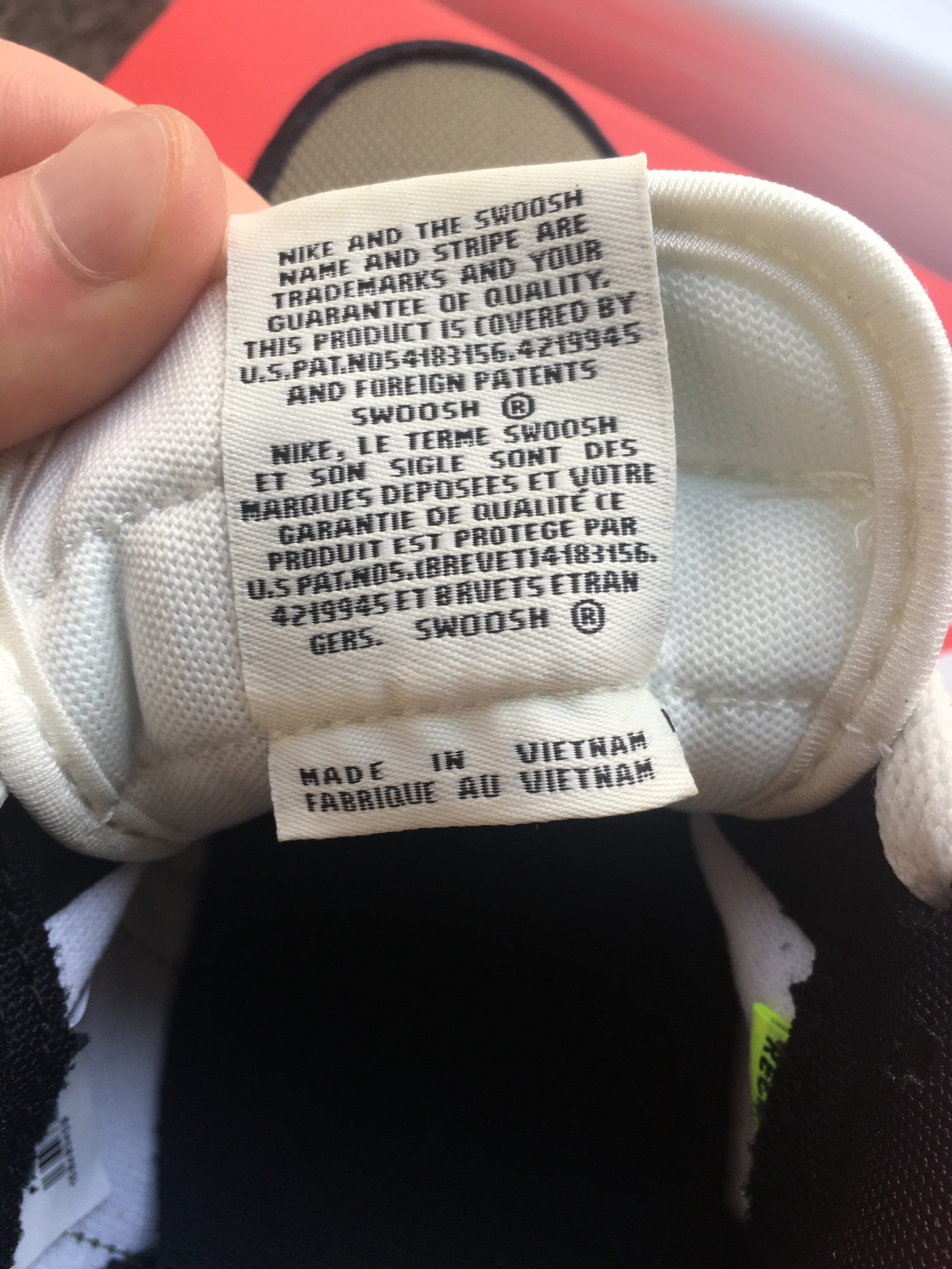 Кроссовки Nike, все модели с описанием, отличия оригинала от подделки