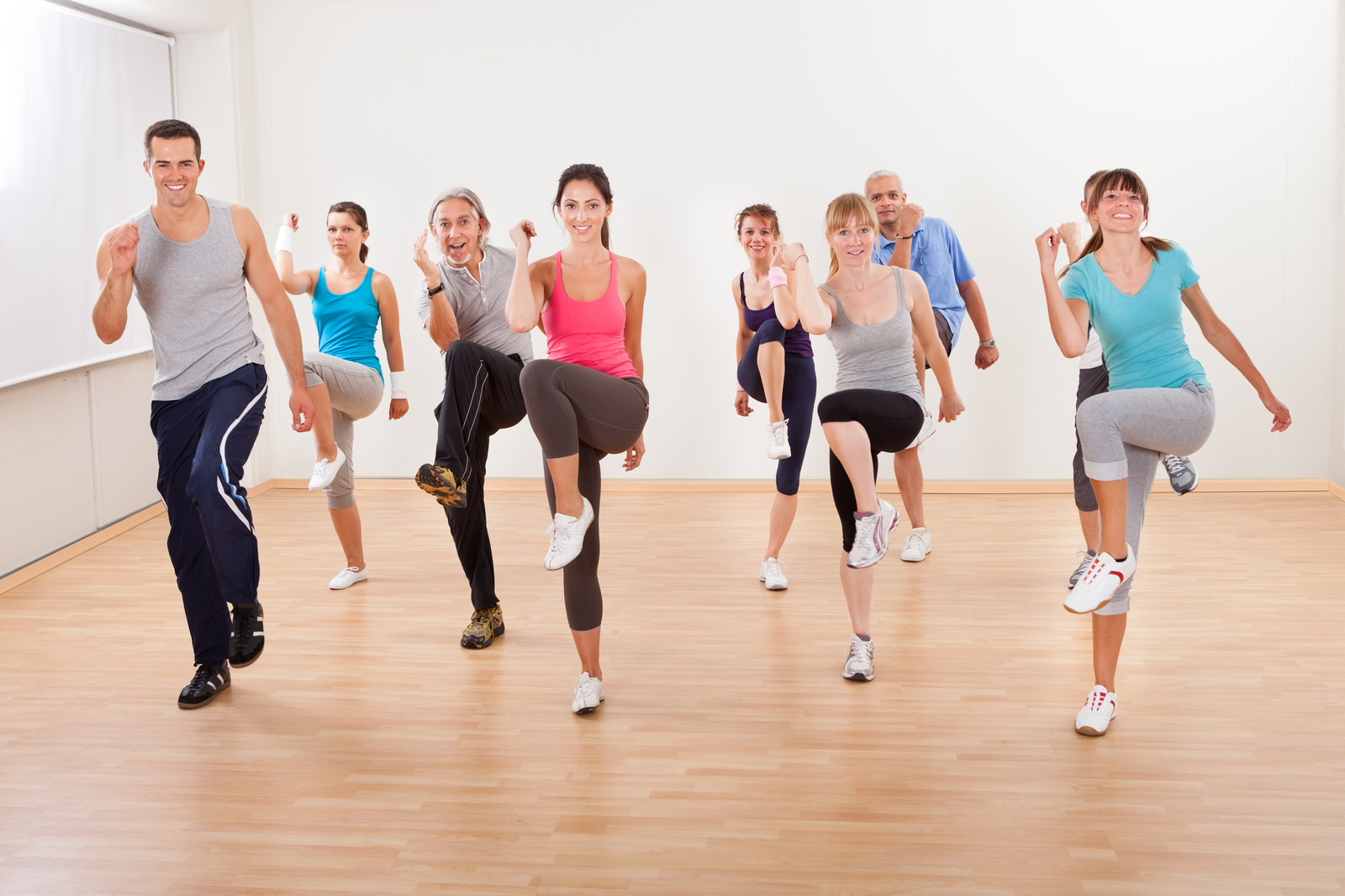 Какие танцы помогают похудеть и какие танцевальные направления лучше выбрать подростку или взрослому человеку