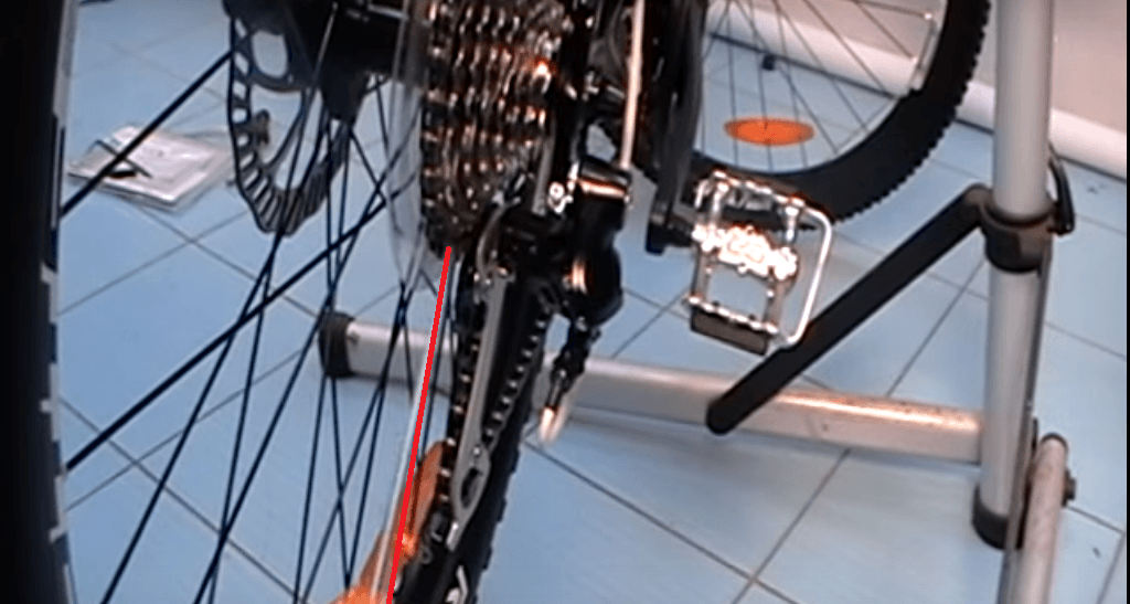 Настройка и регулировка переднего переключателя скоростей на велосипеде