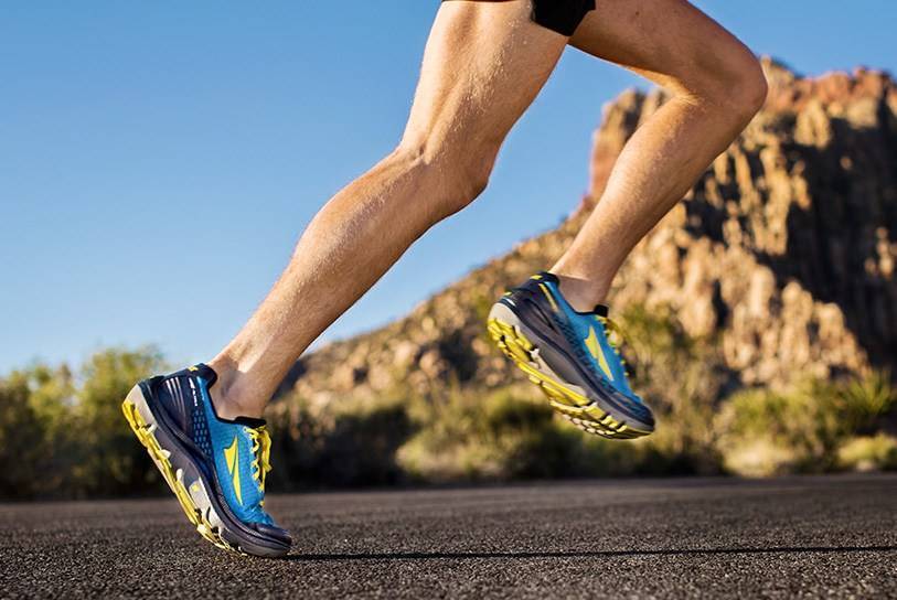 Топ-10 лучших кроссовок для бега для мужчин и женщин: как выбрать, отзывы