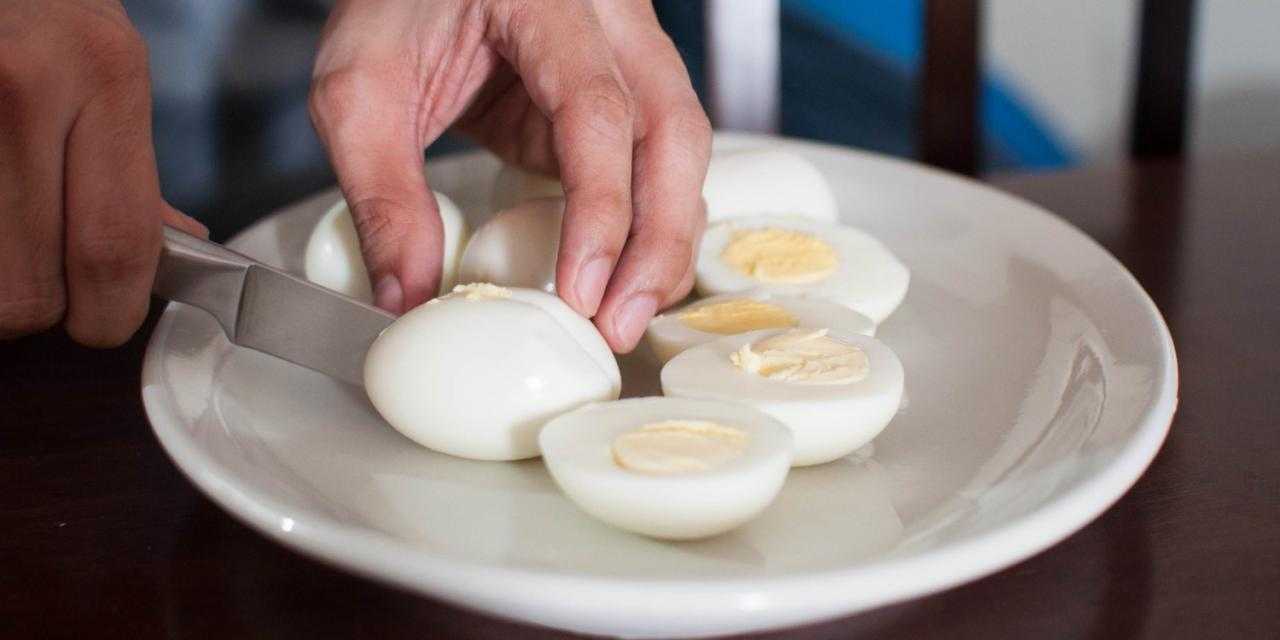 Сколько минут нужно варить яйца и другие секреты о яйцах