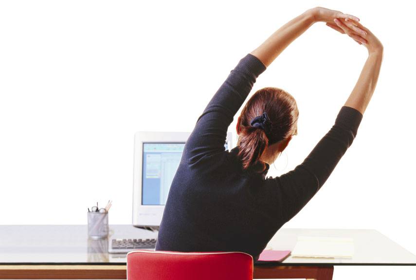 Офисная гимнастика: топ упражнения при сидячей работе