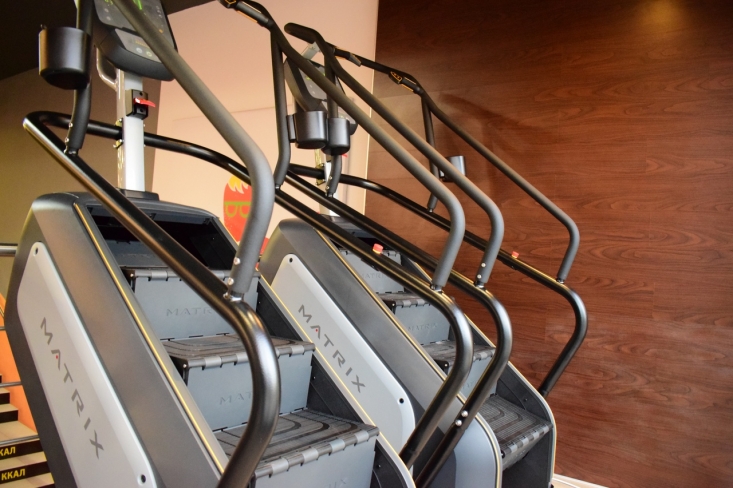 Тренажер лестница – эффективная альтернатива педальным степперам