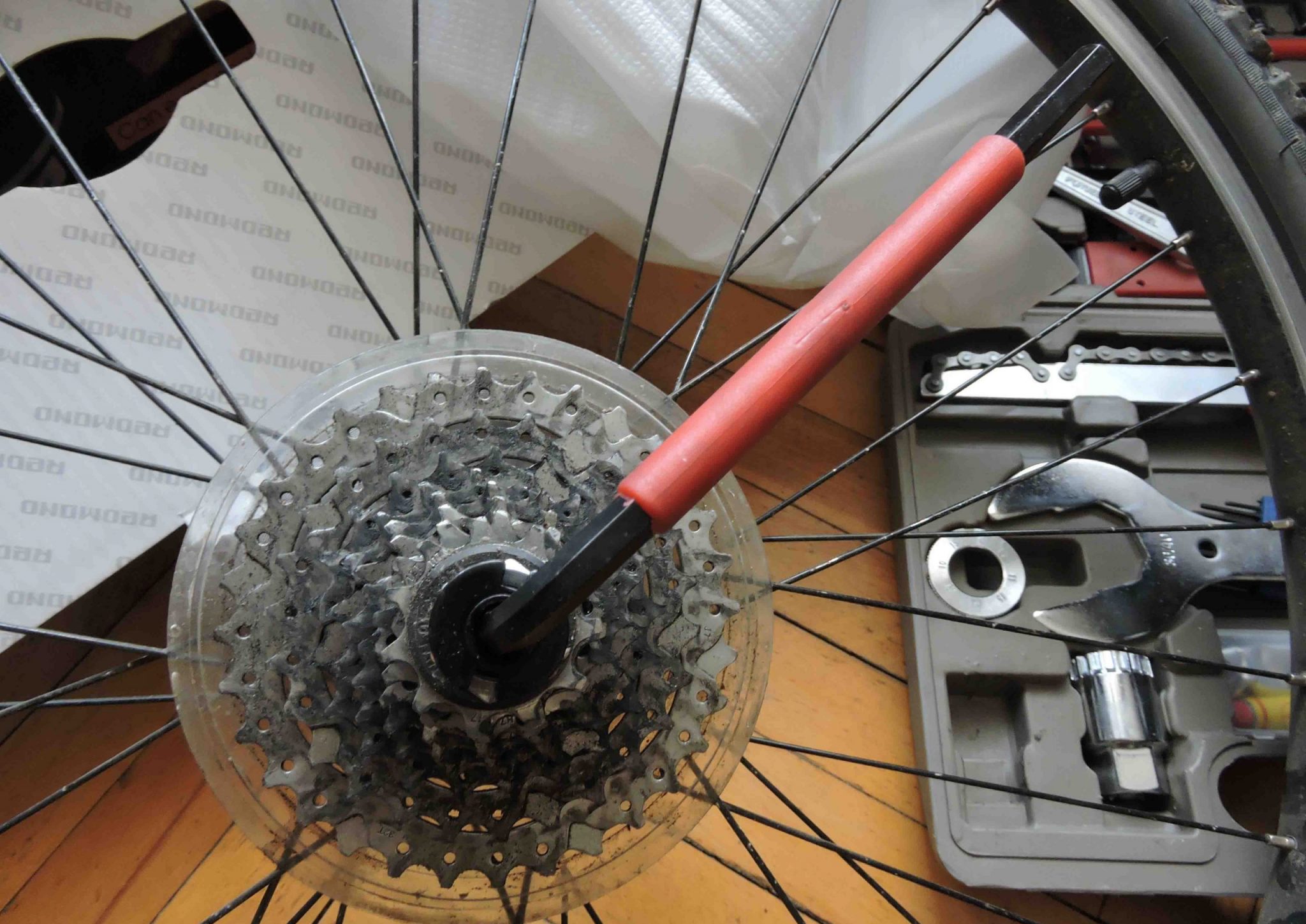 Снятие и установка колес велосипеда