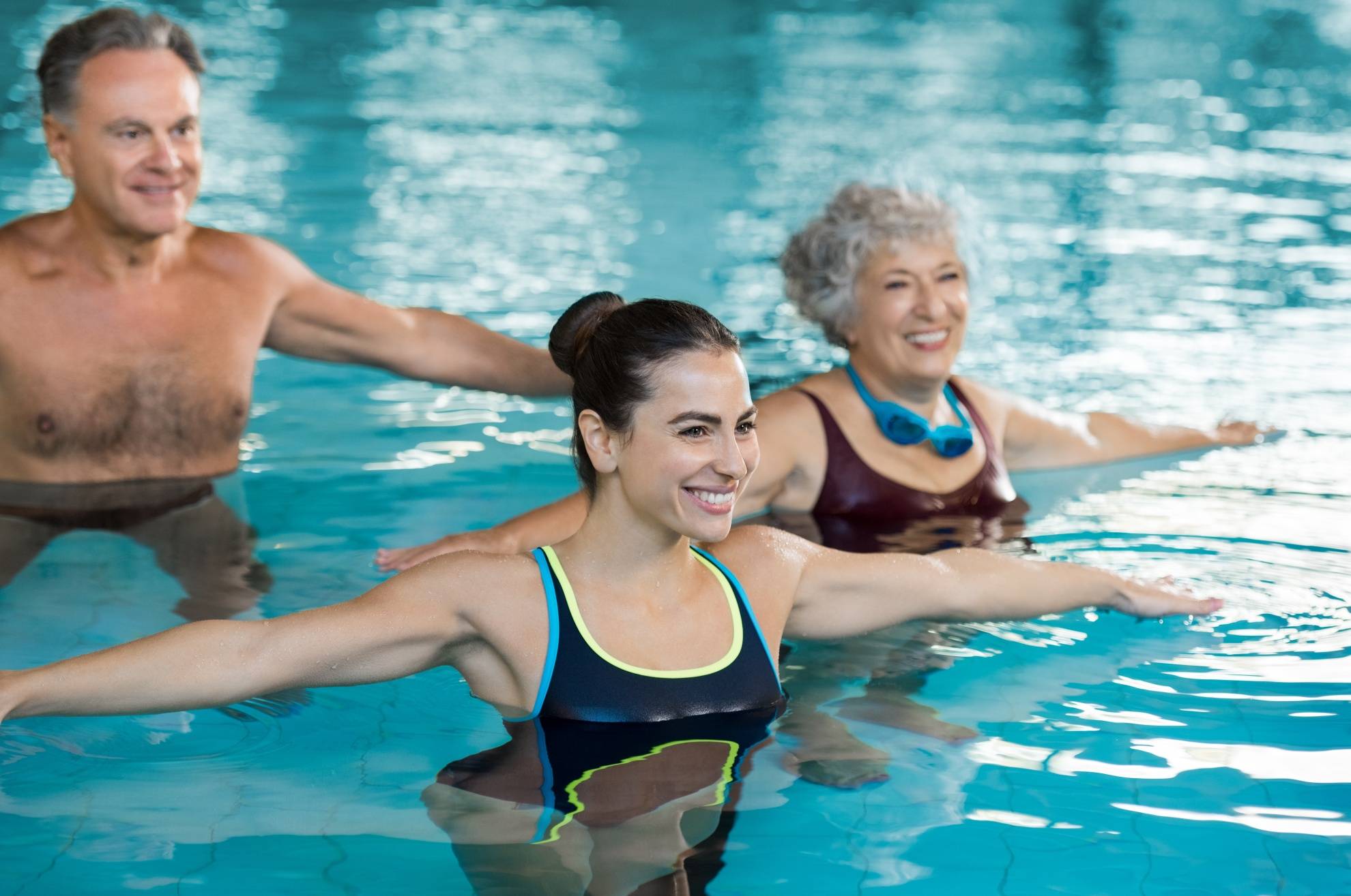 Как правильно плавать в бассейне, чтобы похудеть - виды и программы тренировок для мужчин и женщин